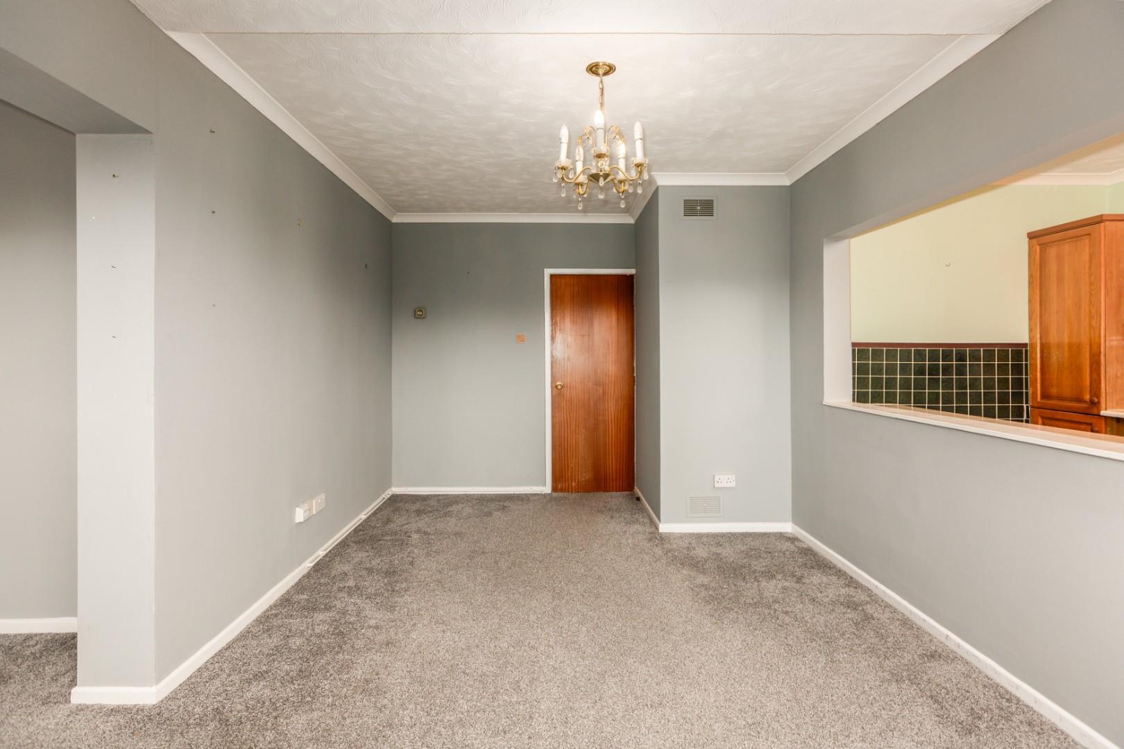 Oystermouth Court, Mumbles, Swansea, SA3 5TD